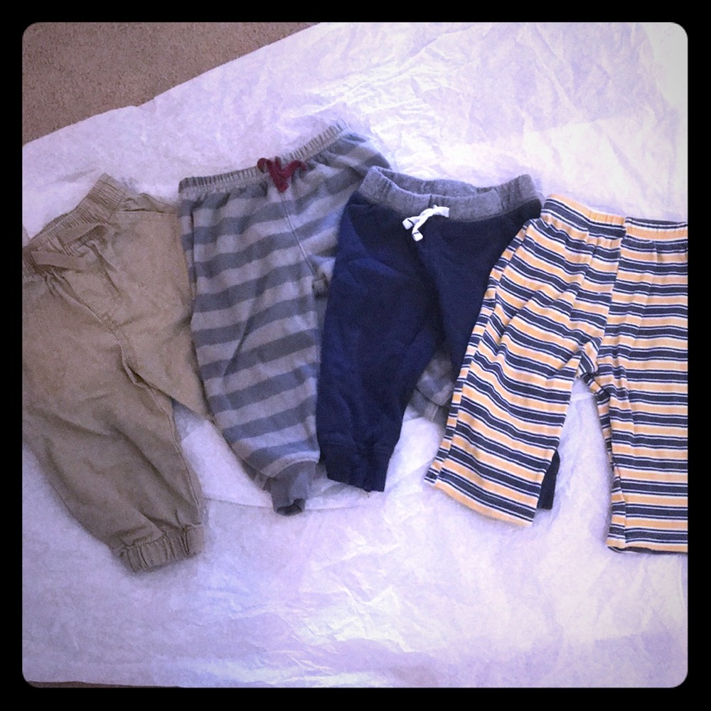 4 pairs boys pants 6-9 months